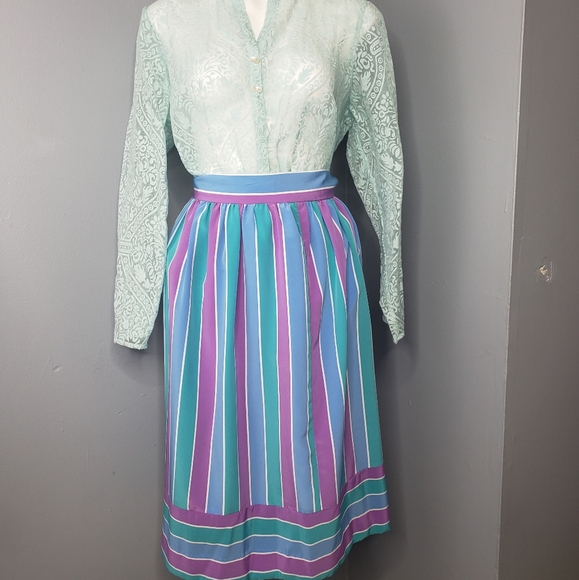Women's skirt - Picture 3 of 3